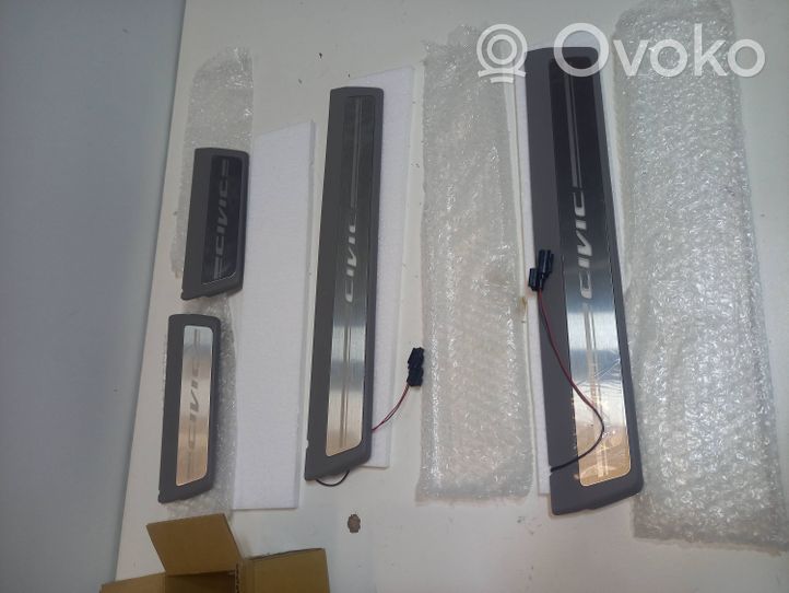 Honda Civic IX Rivestimento del sottoporta delle minigonne laterali 08E12TR0620