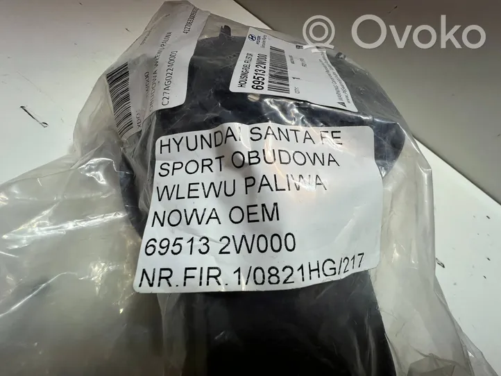 Hyundai Santa Fe Klapka wlewu paliwa 695132W000