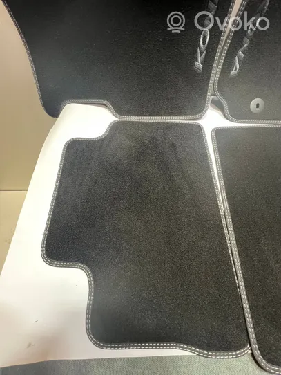 Hyundai Kona I Kit tapis de sol auto J9143ADE00