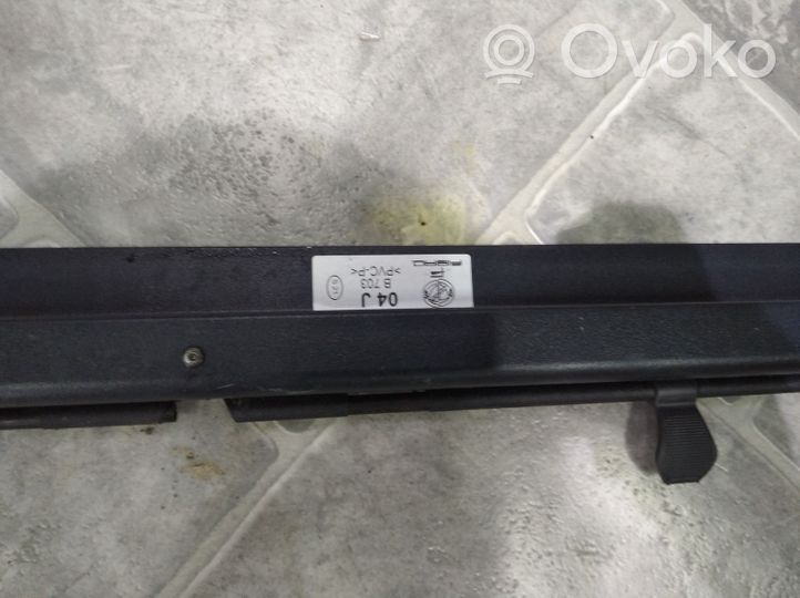 Fiat Stilo Tendina parasole manuale finestrino posteriore B703