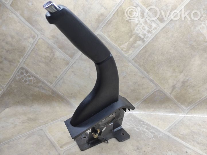 Hyundai Sonata Handbrake/parking brake lever assembly 