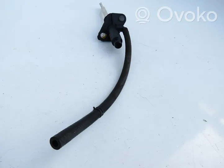 Volvo S60 Clutch master cylinder 30713421