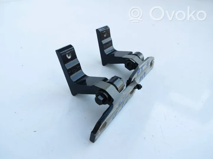 Volvo S60 Rear door hinge set 31402407