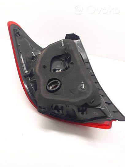 Toyota Yaris Lampa tylna 