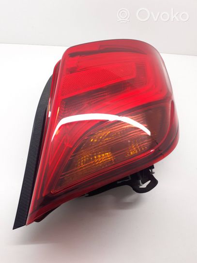 Toyota Yaris Lampa tylna 