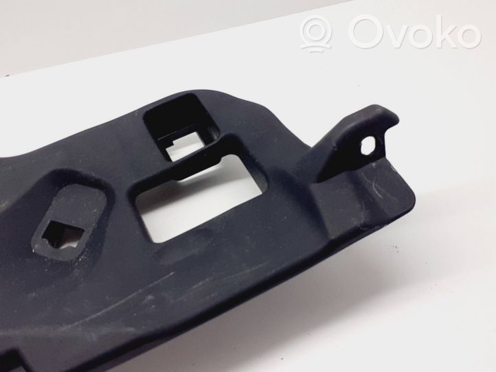 Toyota Avensis T270 Rivestimento pannello inferiore del cruscotto 5560605050