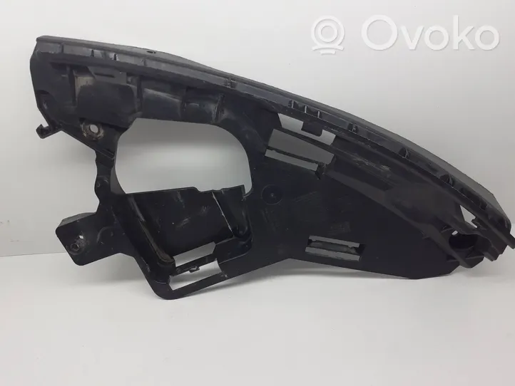 Volvo XC60 Staffa di rinforzo montaggio del paraurti anteriore 31323757