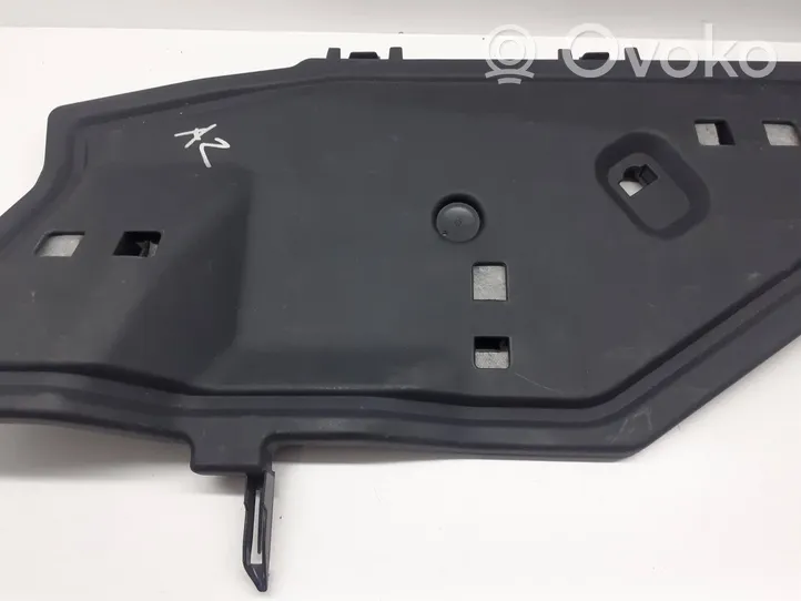 Toyota Avensis T270 Garniture panneau inférieur de tableau de bord 5560705050