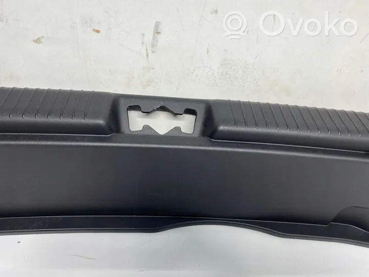 KIA Venga Protection de seuil de coffre 85770-1P000