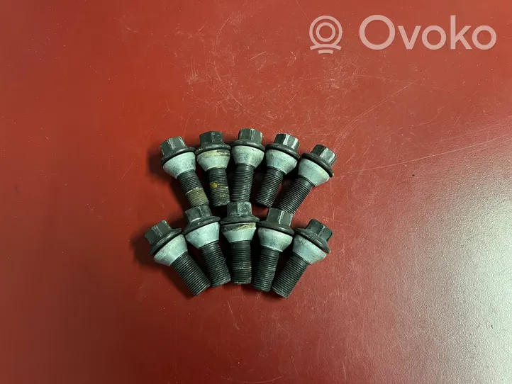 BMW X6 G06 Nuts/bolts 6795153