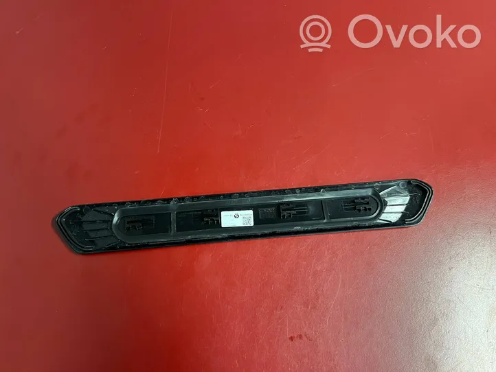 BMW X4 G02 Etuoven kynnyksen suojalista 7393397