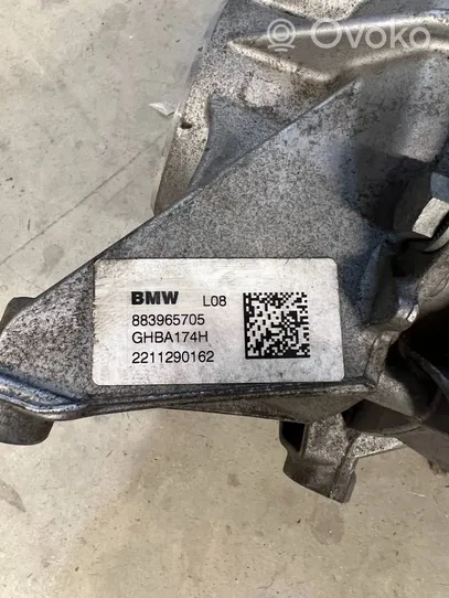 BMW X1 U11 Différentiel arrière 8839657