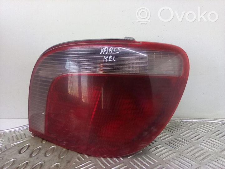 Toyota Yaris Lampa tylna 52004