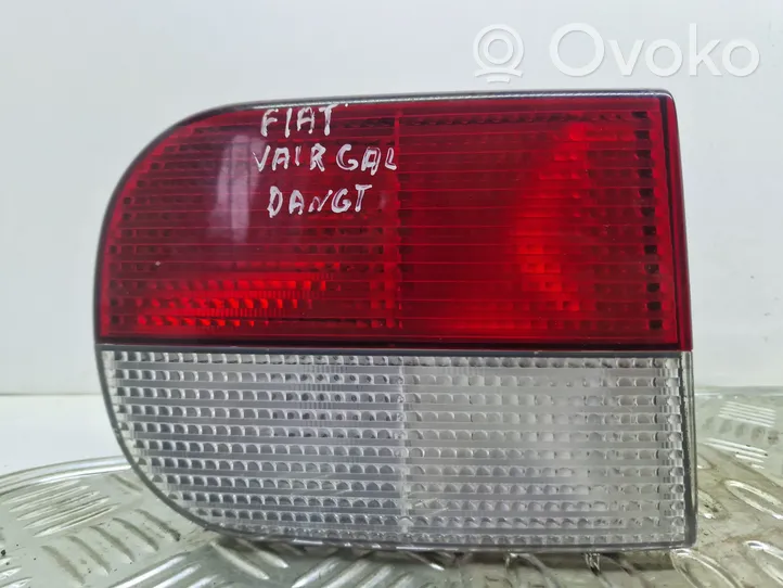 Fiat Punto (176) Luci posteriori del portellone del bagagliaio 46720193