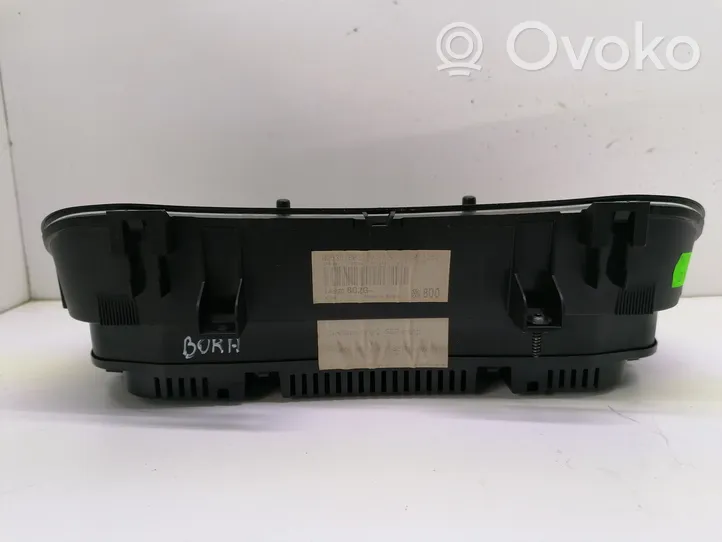 Volkswagen Bora Compteur de vitesse tableau de bord 1J0920