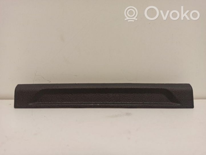 Dacia Duster Rivestimento portiera posteriore (modanatura) 681045897R