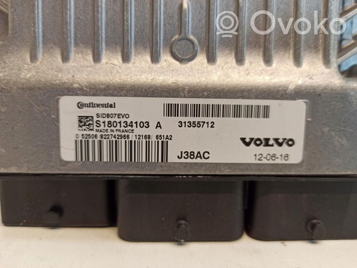 Volvo V60 Komputer / Sterownik ECU silnika 31355712 S180134103A