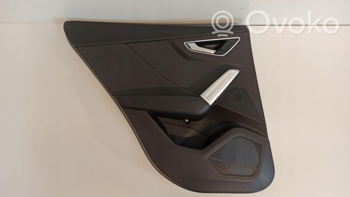 Audi Q2 - Rivestimento del pannello della portiera posteriore 81A867305