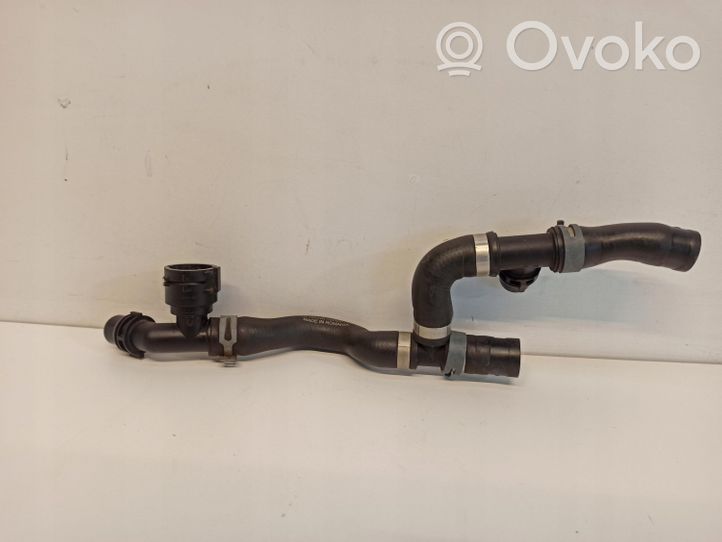 Audi A5 Variklio aušinimo vamzdelis (-ai)/ žarna (-os) 8W0819334J