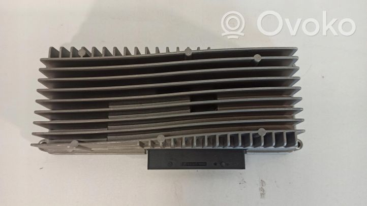 Audi A4 S4 B5 8D Amplificateur de son 8R0035223G