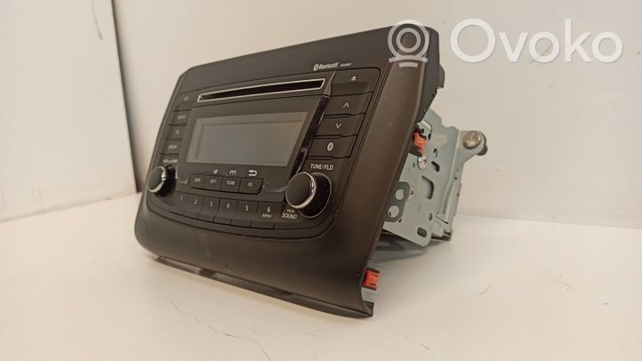 Suzuki Swift Panel / Radioodtwarzacz CD/DVD/GPS 39101-52R31