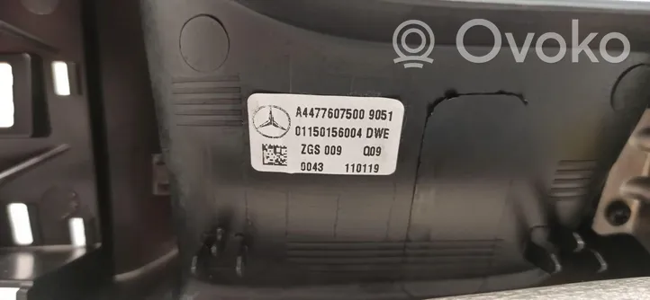 Mercedes-Benz Vito Viano W447 Maniglia esterna per portellone scorrevole A4477607500