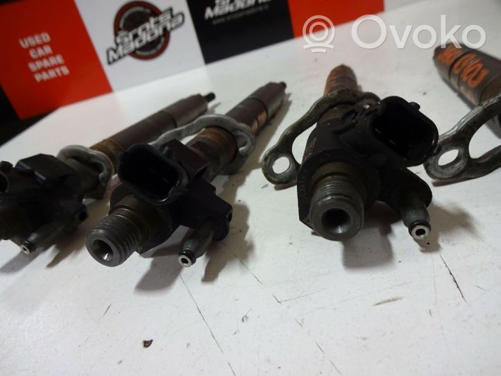 Volvo S60 Fuel injectors set 31303238