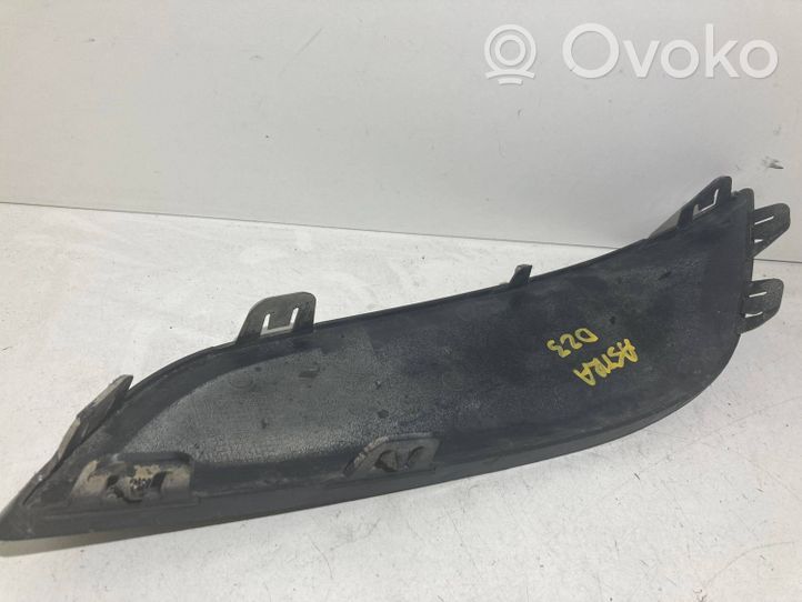 Opel Astra H Front bumper lower grill 13225763