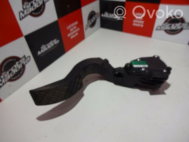 Audi A4 S4 B7 8E 8H Pedale dell’acceleratore 8E1721523G