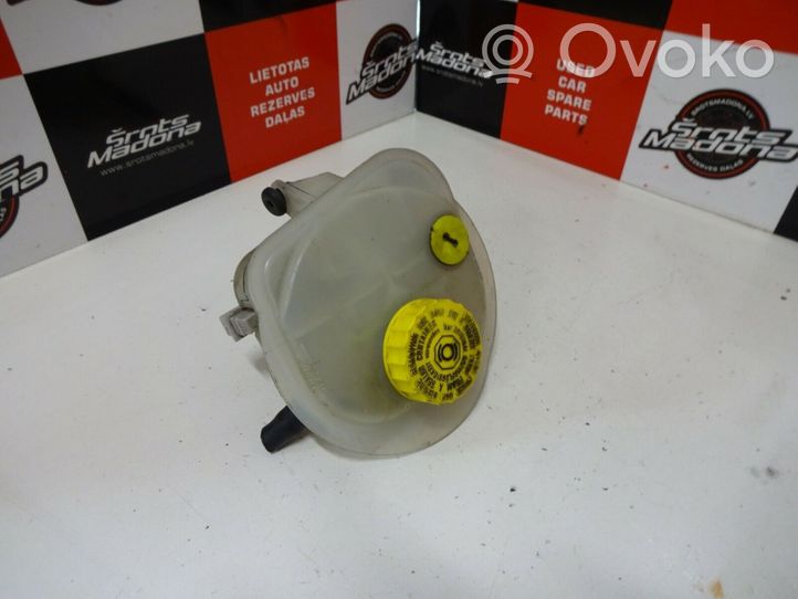 Audi A6 Allroad C5 Brake fluid reservoir 4B0611301E