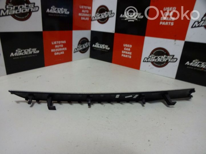 Audi A4 S4 B8 8K Rivestimento della portiera anteriore (modanatura) 8K0867410