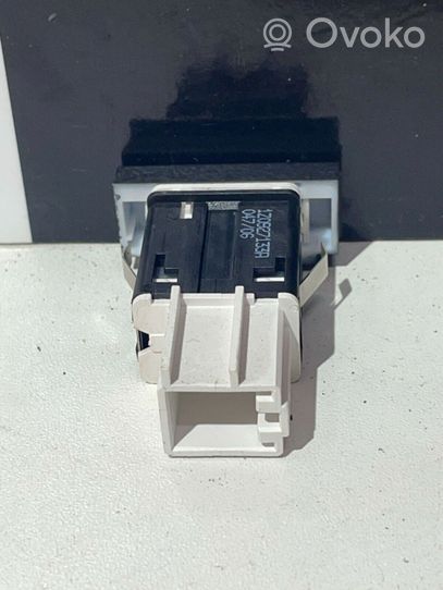 Skoda Octavia Mk2 (1Z) Przycisk kontroli trakcji ASR 1Z0927133A