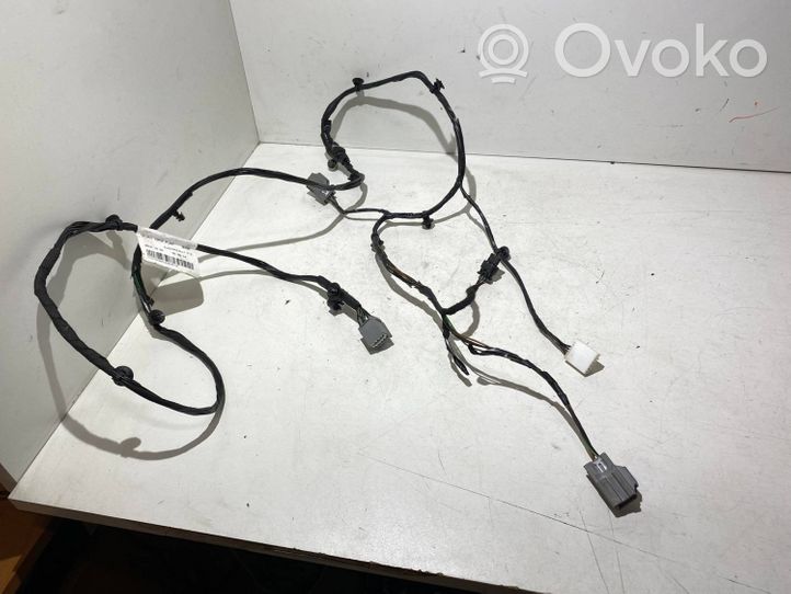 Volvo S60 Arnés de cableado de la puerta trasera/maletero 31327423