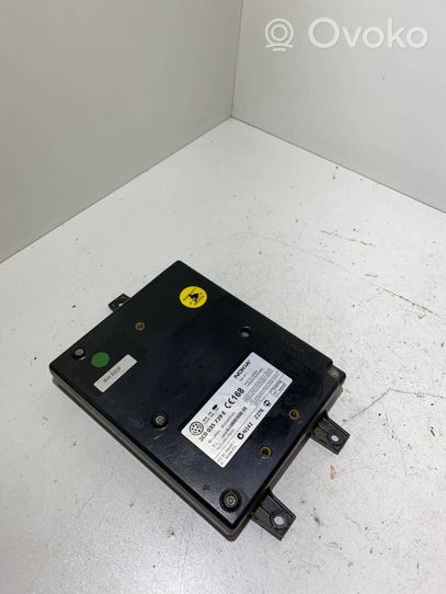 Volkswagen PASSAT B6 Sterownik / Moduł sterujący telefonem 3C0035729E