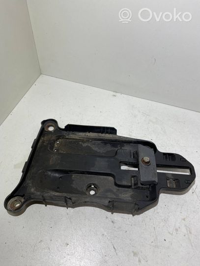 Opel Tigra B Battery tray 09114140