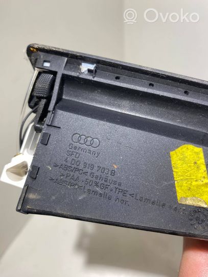 Audi A8 S8 D2 4D Griglia di ventilazione centrale cruscotto 4D0819703B