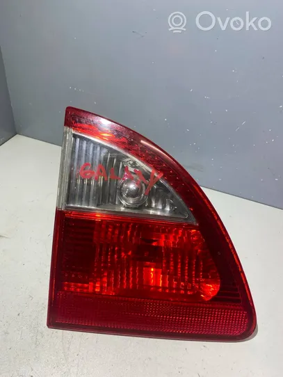 Ford Galaxy Lampy tylnej klapy bagażnika 7M5945093C