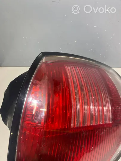 Opel Astra H Lampa tylna 24451838