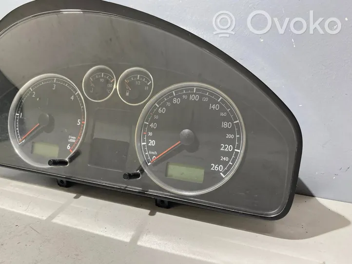 Volkswagen Sharan Geschwindigkeitsmesser Cockpit 7M3920820H