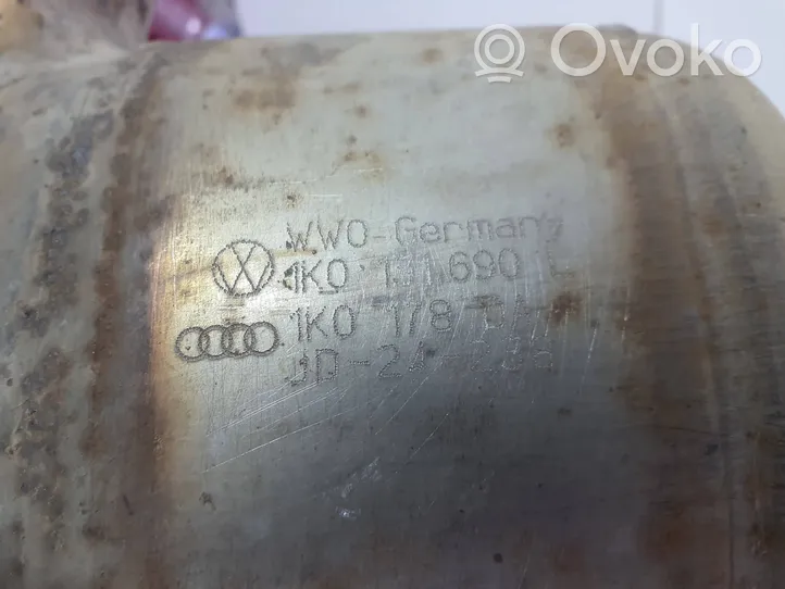 Volkswagen Touran I Filtr cząstek stałych Katalizator / FAP / DPF 1K0131690L