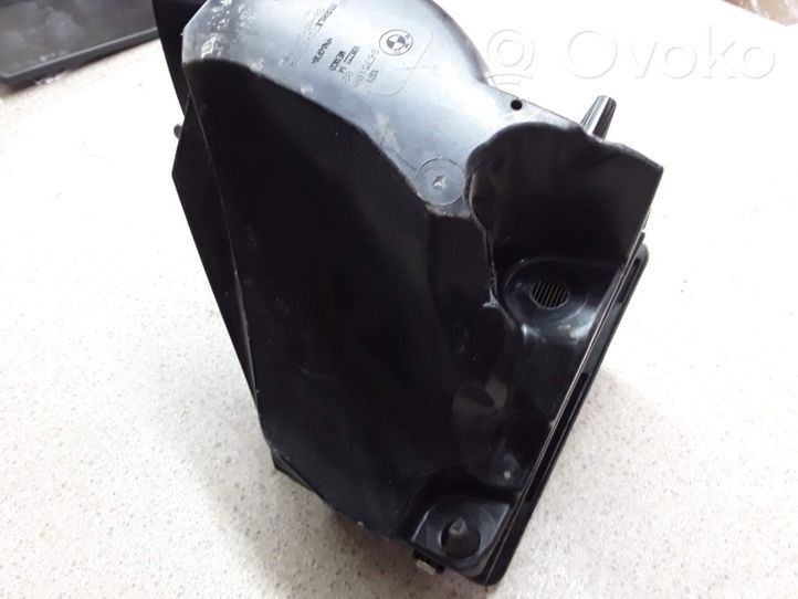 BMW 4 G22 G23 G24 G26 Boîtier de filtre à air 8635100