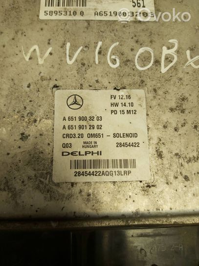 Mercedes-Benz Sprinter W906 Sterownik / Moduł ECU A6519003203