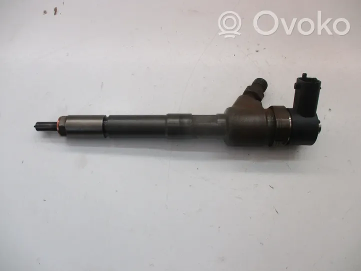 Opel Corsa E Injecteur de carburant 0445110618