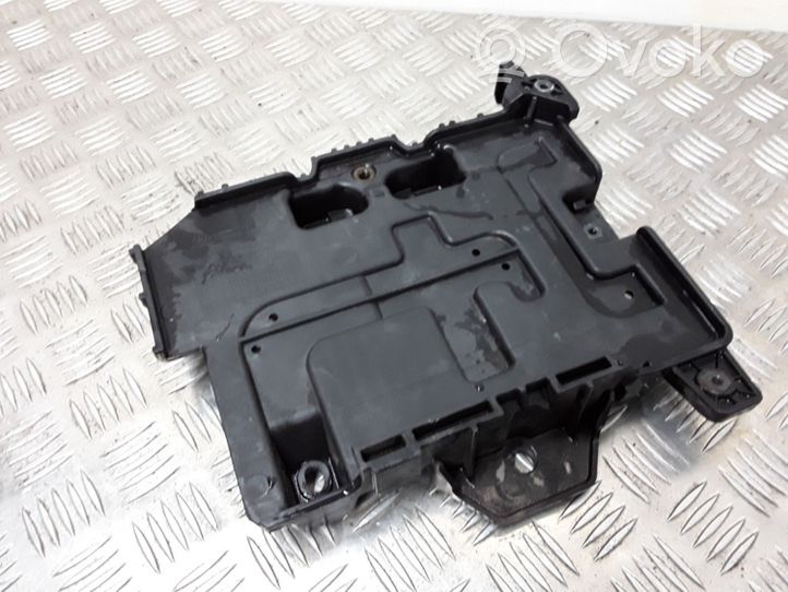 KIA Carens III Boîte de batterie 87160A4100