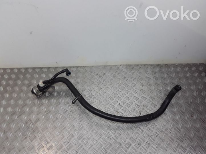 BMW X5 F15 Tuyau de remplissage de réservoir de carburant 