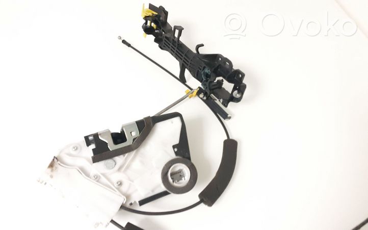 Subaru Outback (BS) Serrure de porte avant T8311180