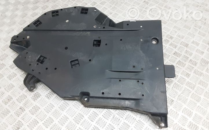 Subaru Outback (BS) Protezione inferiore del serbatoio del carburante 42045AL040