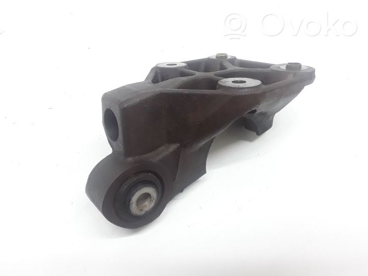 Volvo S60 Wspornik / Mocowanie łożyska podpory wału napędowego 30787842