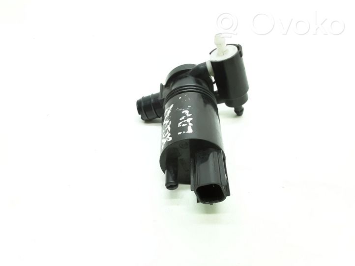 Volvo XC60 Windscreen/windshield washer pump 