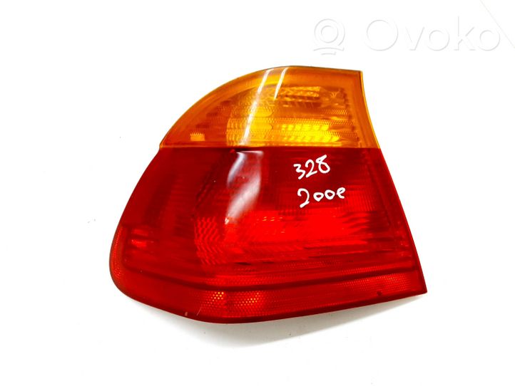 BMW 3 E46 Luci posteriori 8364921